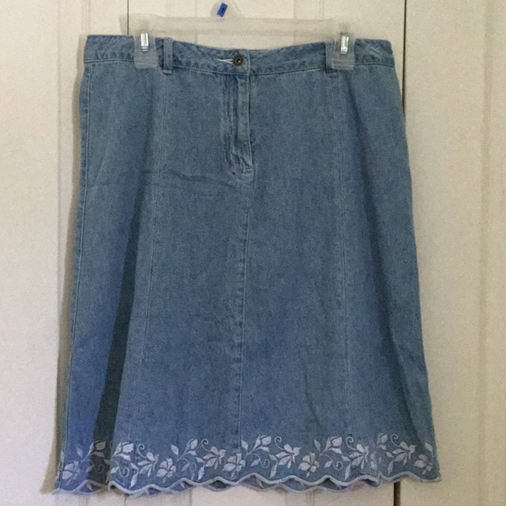 Christopher & Banks Light Wash Blue Jean Skirt Sz 12